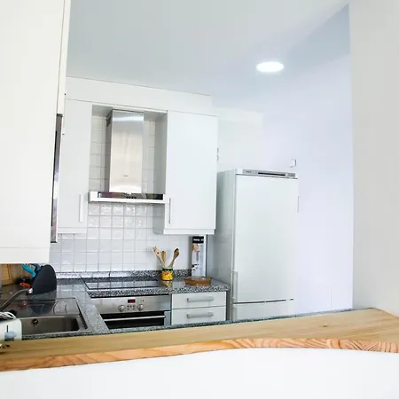 Vistas Al Mar Junto A La Playa 3b